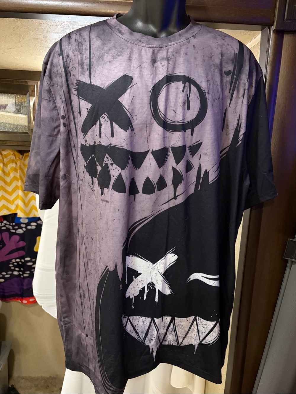 SHEIN Purple & Black Short-Sleeve Graphic Tee with Monster Face